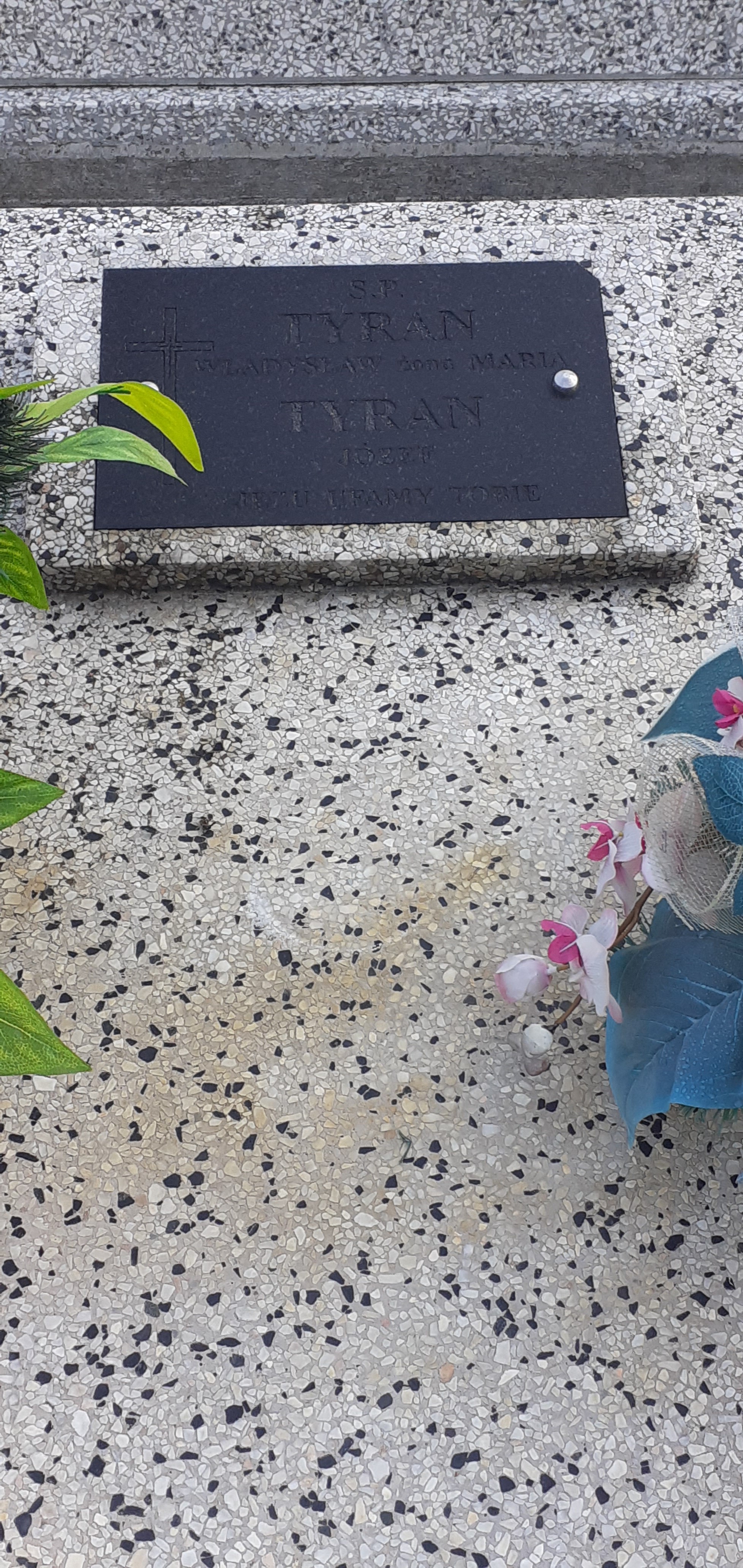 Grób Maria Tyran