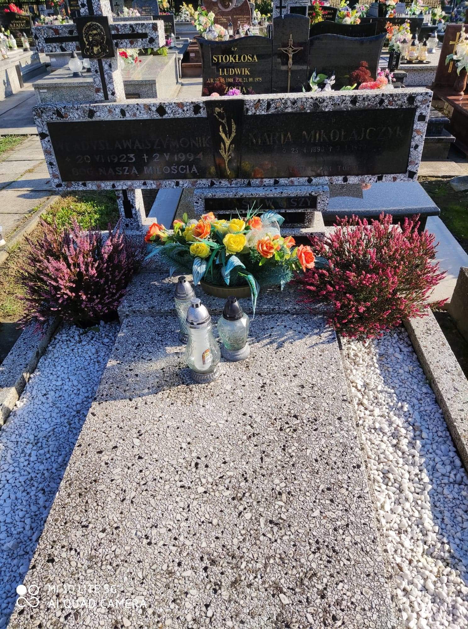 Grób Władysława Szymonik