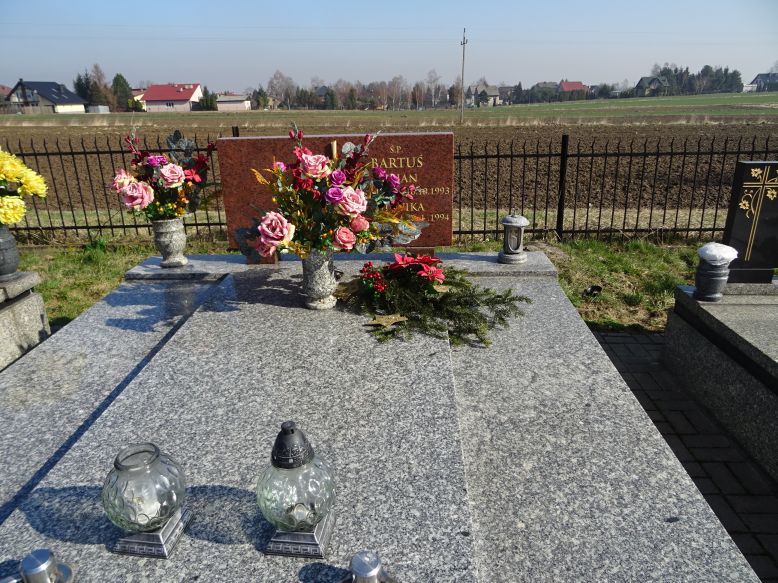 Julian Bartuś 1912 Przeciszów - Grobonet - Wyszukiwarka osób pochowanych