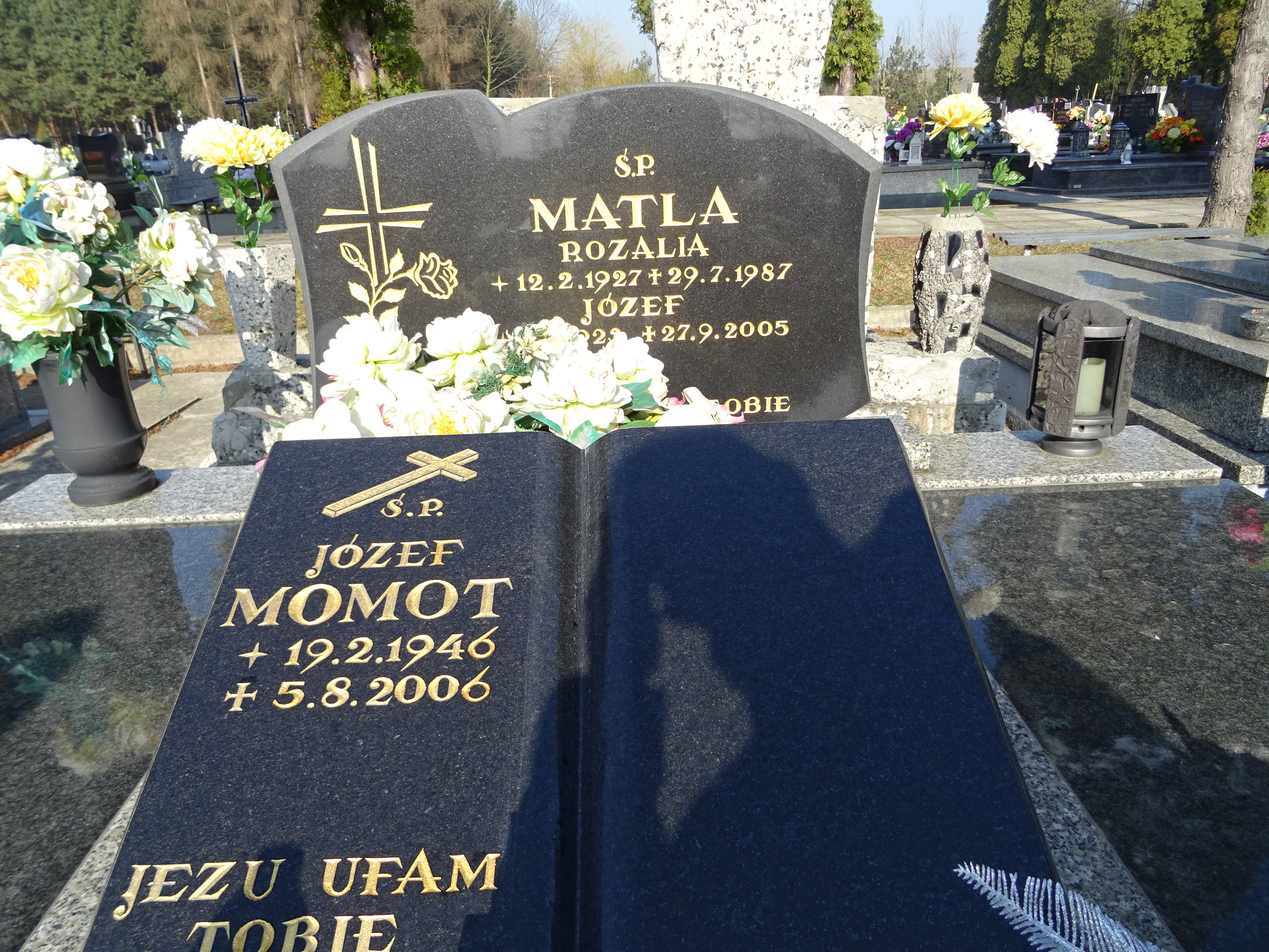 Grób Józef  Momot