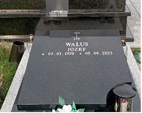 Grób Józef Walus