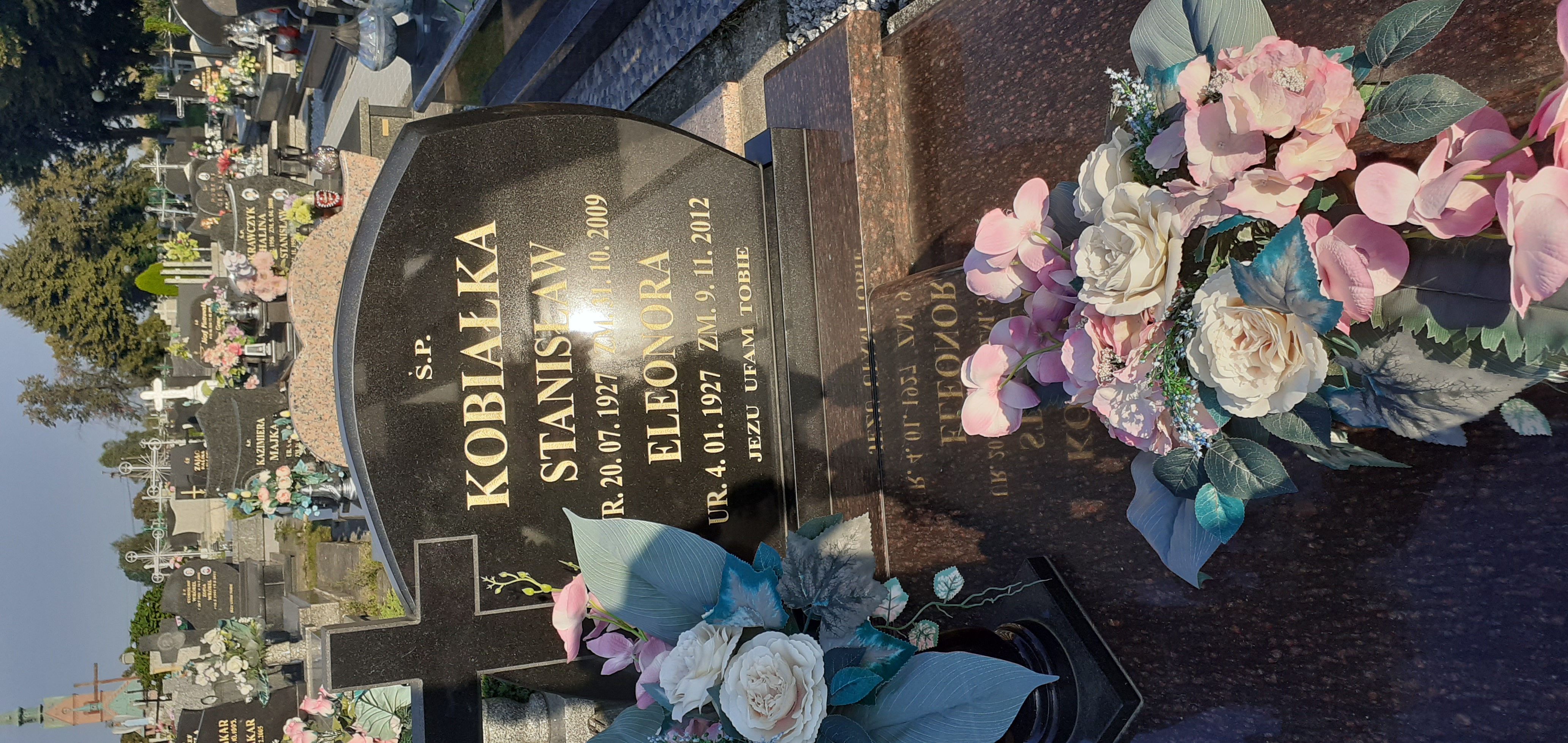 Grób Eleonora Kobiałka