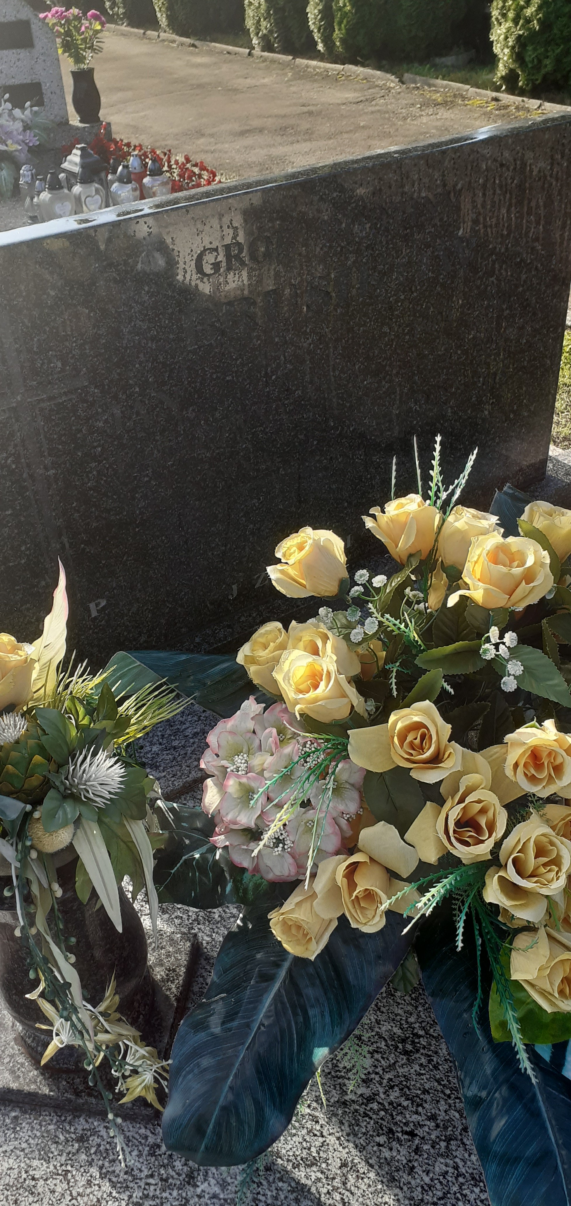 Krystyna Brusik 1942 Przeciszów - Grobonet - Wyszukiwarka osób pochowanych